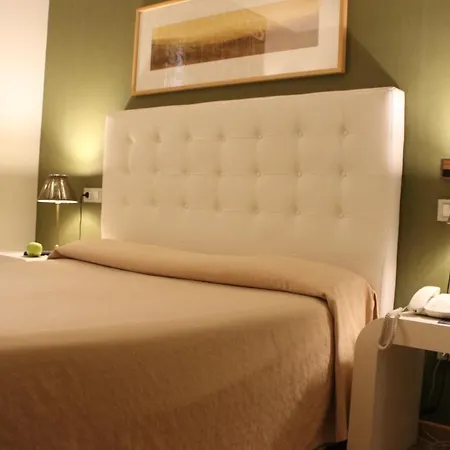 Hotel Bouza 2*