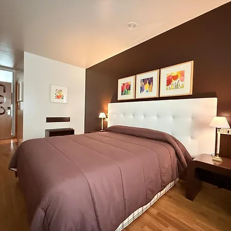 Hotel Bouza 2*