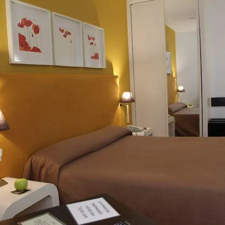 Hotel Bouza 2*