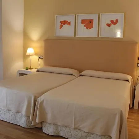 Bouza Hotel 2*